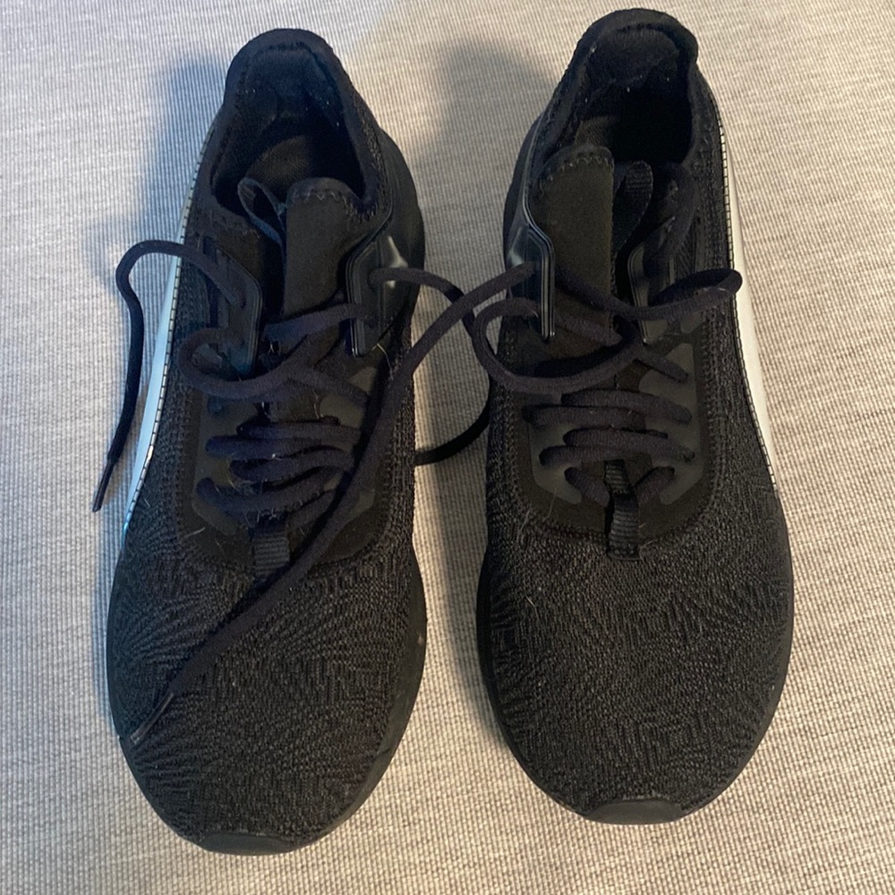 Puma CrossFit Athletic shoes, Size 9.5 Men’s - like new with no wear on soles.
